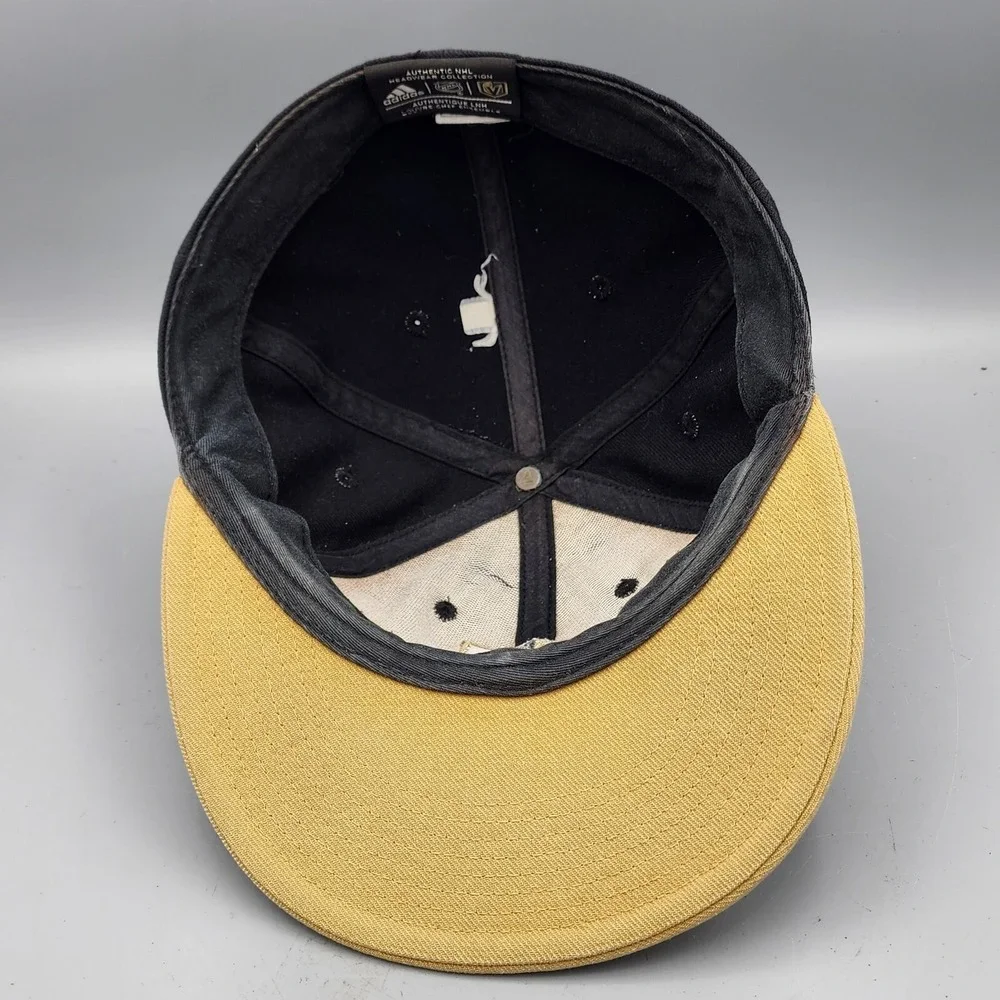 NHL Las Vegas Golden Knights Adidas Men's Flat Brim Hat Cap Fitted Size L 7-3/8